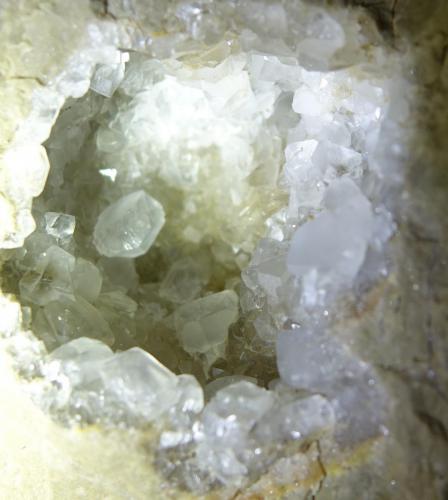 Kristallgeode (Bergkristall?)