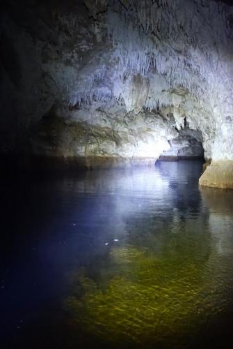 Großer Höhlensee (Zelske jame)