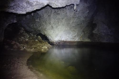 Großer Höhlensee (Zelske jame)