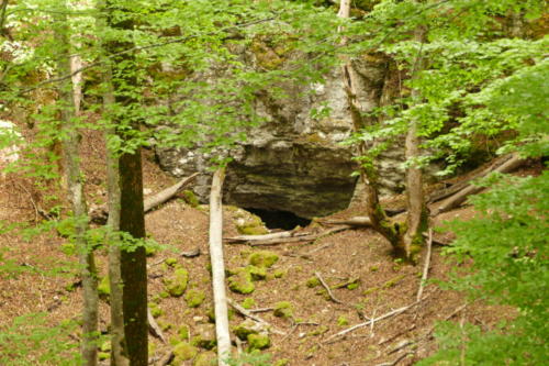 Blick auf Höhle 2