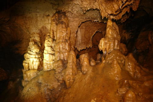 Tropfsteine in Windknebelhalle