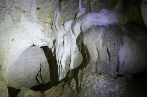 Höhle 1: oberste Kammer