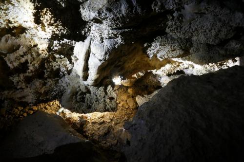 Höhle 1 Untergeschoss(2)