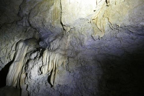 Tropfsteine in 'großer Halle'